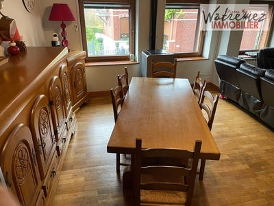 Maison - 93 m² - 5 pièces