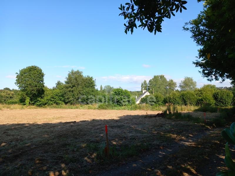 Terrain constructible - 1 224 m²
