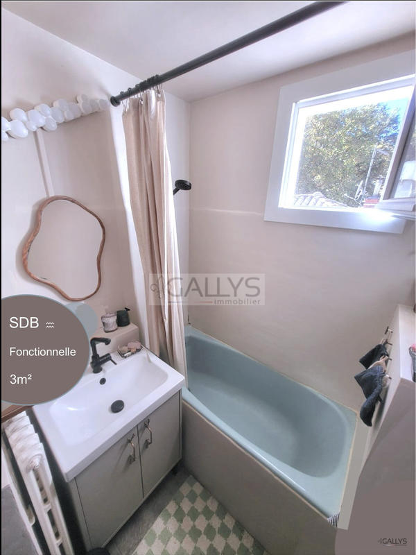 Appartement - 80 m² - 3 pièces