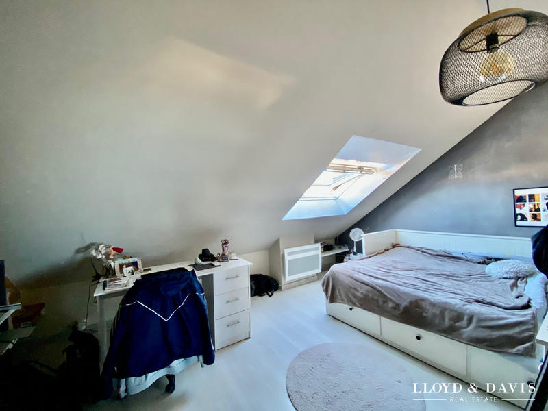 Maison ancienne - 210 m² - 7 pièces