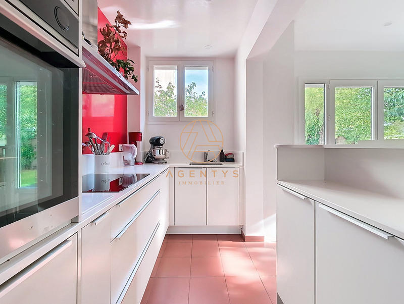 Maison - 124 m² - 7 pièces