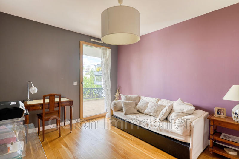 Appartement - 93 m² - 4 pièces