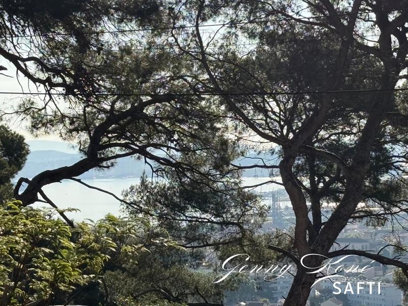 Maison - 122 m² - 7 pièces