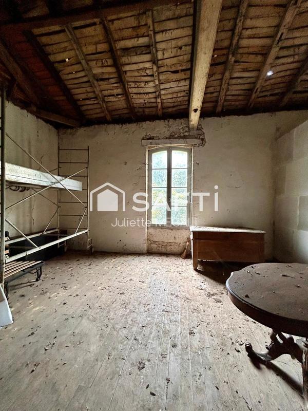 Maison - 170 m² - 9 pièces