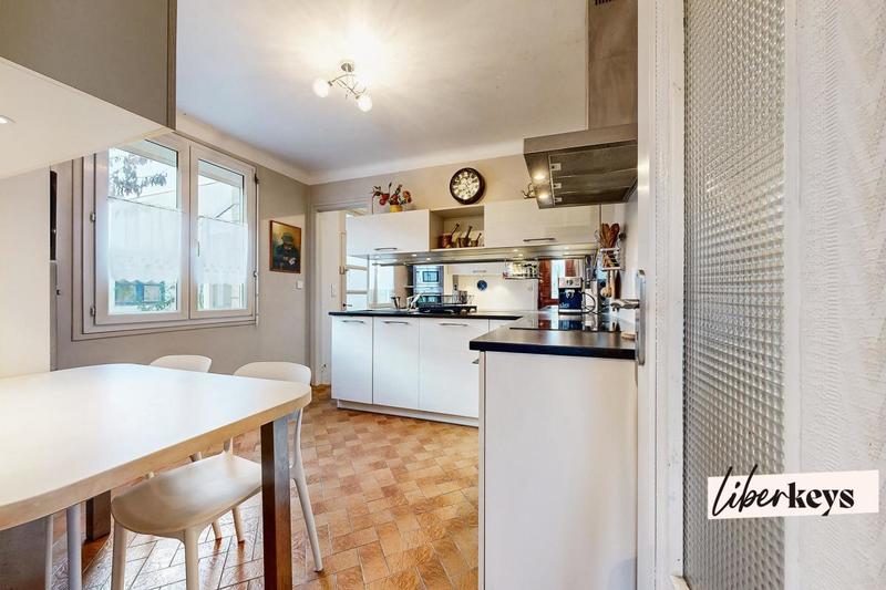 Maison - 105 m² - 5 pièces