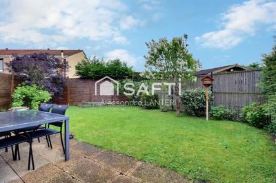 Maison - 85 m² - 4 pièces