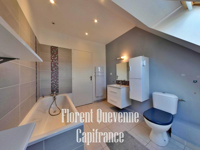 Maison - 191 m² - 6 pièces