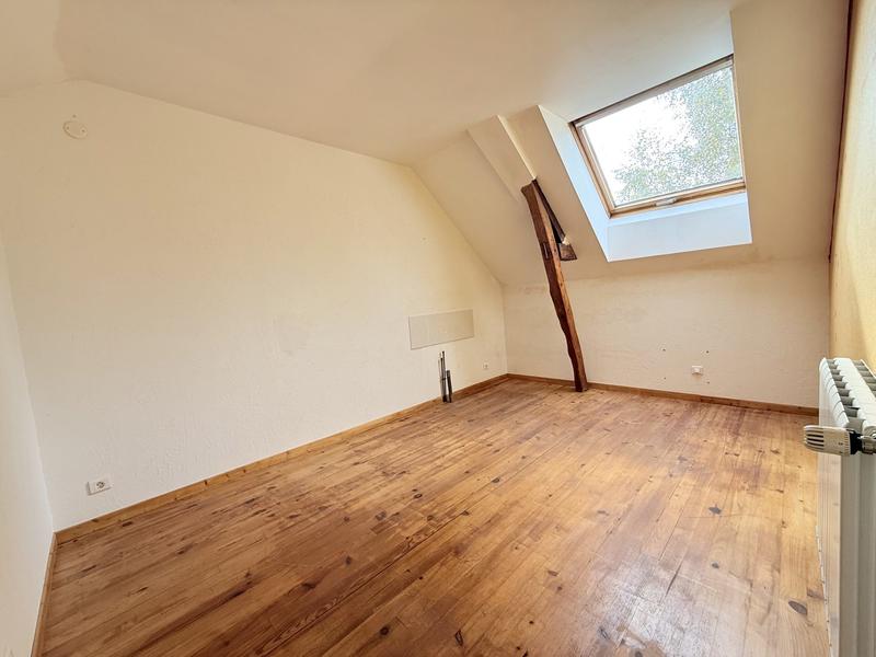 Maison ancienne - 178 m² - 10 pièces