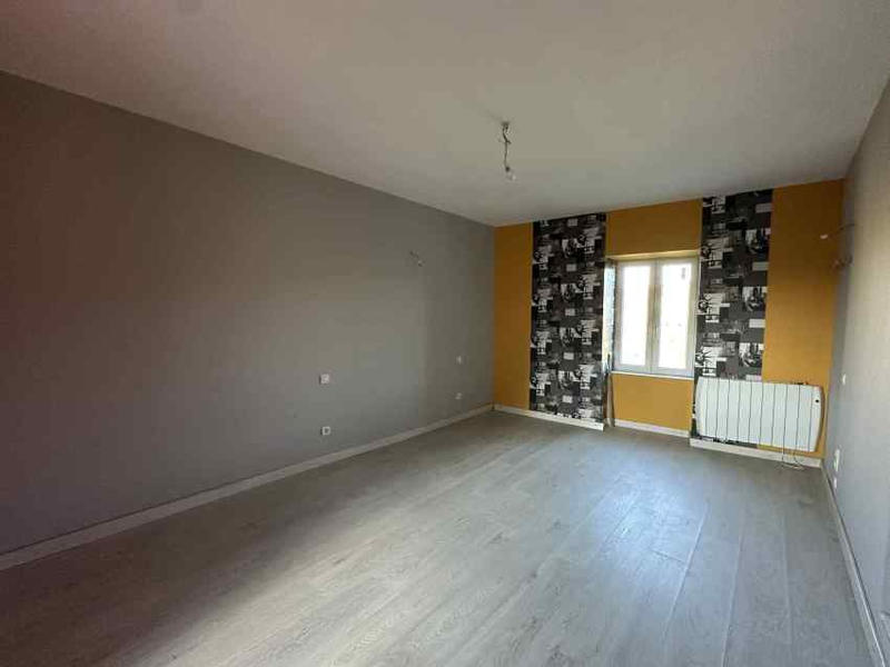 Maison - 84 m² - 4 pièces