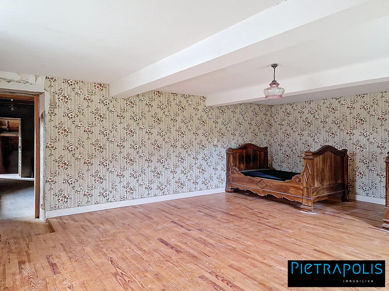 Maison ancienne - 149 m² - 3 pièces