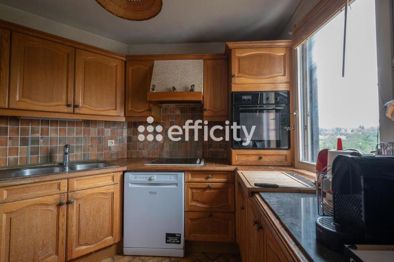 Appartement - 110 m² - 5 pièces