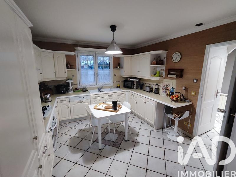 Maison - 184 m² - 5 pièces