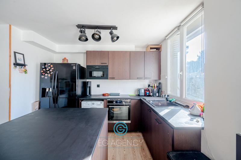 Appartement - 65 m² - 3 pièces