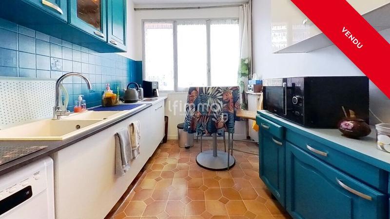 Appartement - 96 m² - 5 pièces