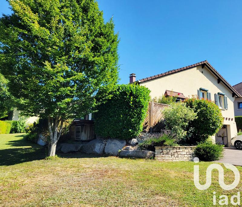 Maison - 165 m² - 7 pièces