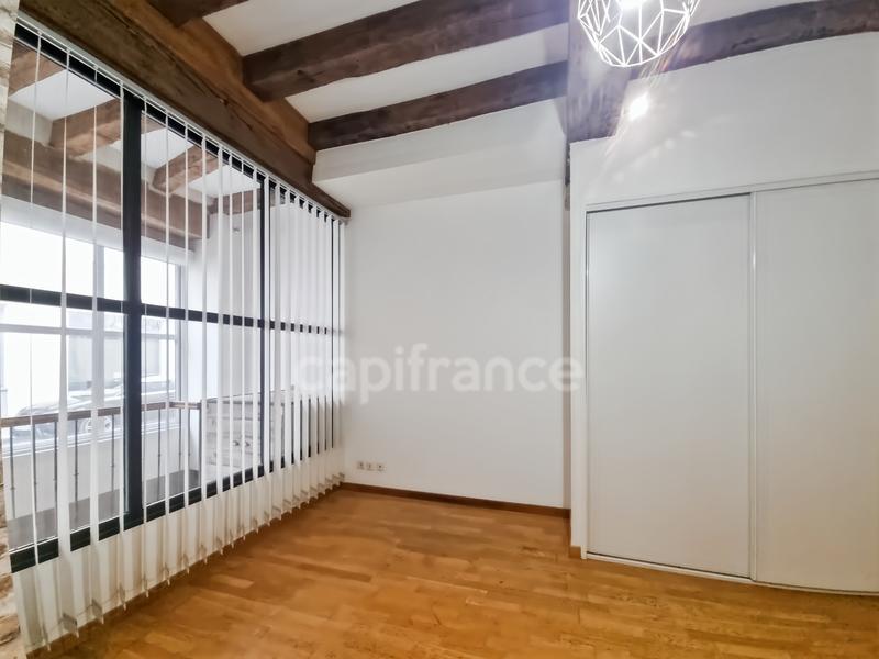 Appartement - 111 m² - 6 pièces