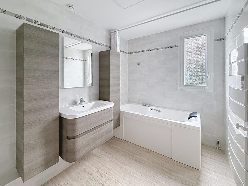 Maison - 146 m² - 6 pièces