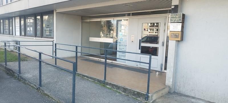 Bureau - 81 m² - 3 pièces