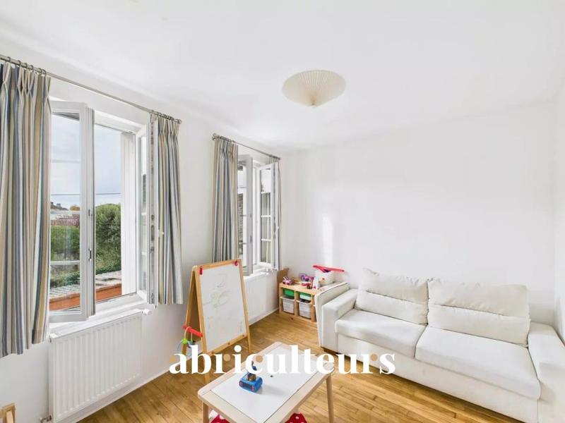 Maison de ville - 135 m² - 4 pièces