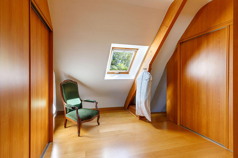 Maison - 255 m² - 5 pièces