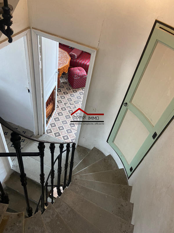 Maison - 90 m² - 5 pièces