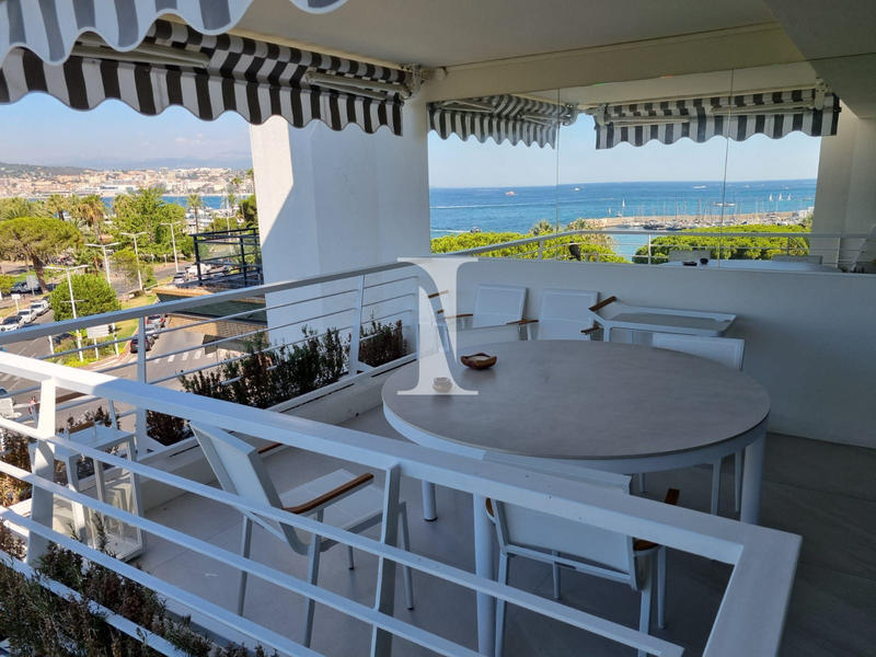 Appartement - 110 m² - 4 pièces