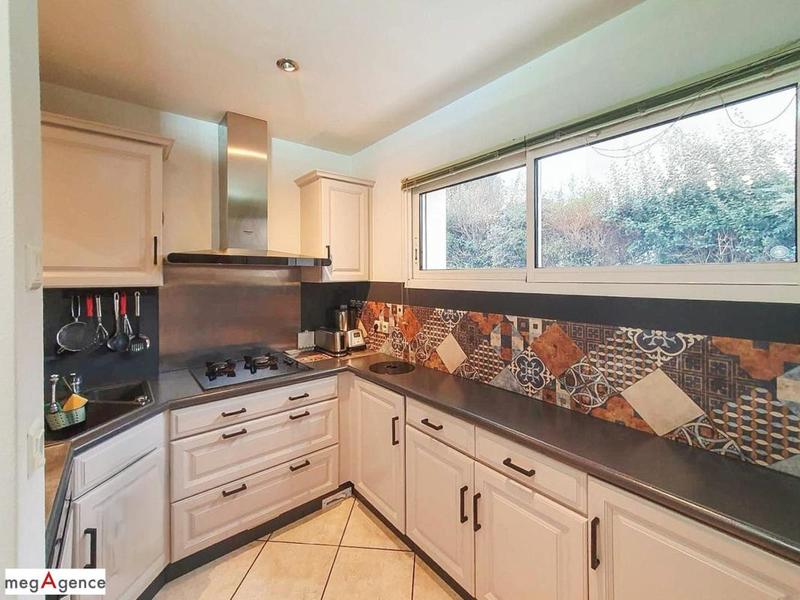 Maison - 193 m² - 7 pièces