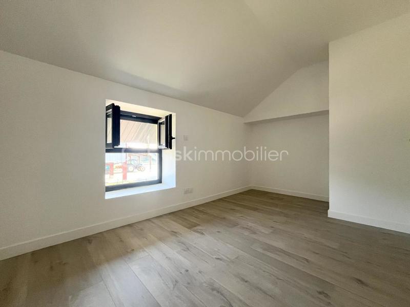 Corps de ferme - 65 m² - 3 pièces