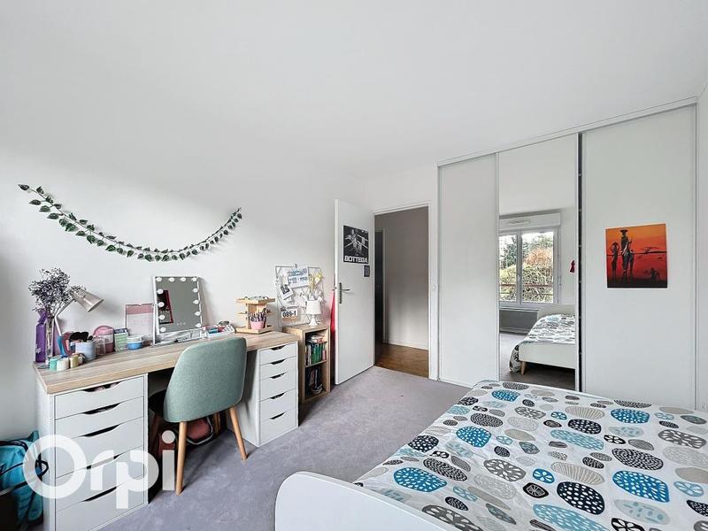 Appartement - 98 m² - 4 pièces