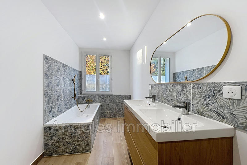 Maison - 84 m² - 4 pièces