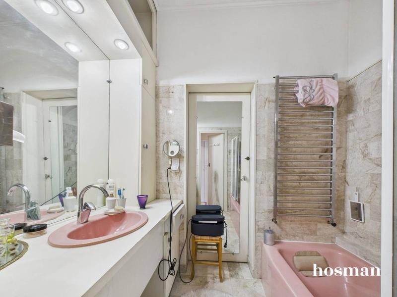 Appartement - 134 m² - 5 pièces