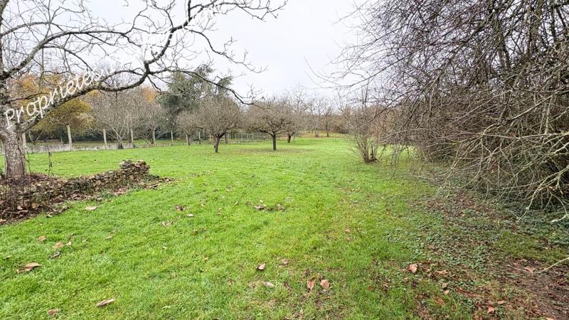 Terrain constructible - 2 014 m²