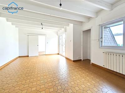Maison - 132 m² - 5 pièces