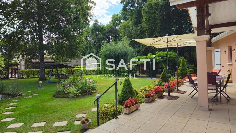 Maison - 160 m² - 6 pièces