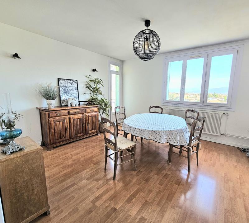 Appartement - 74 m² - 3 pièces