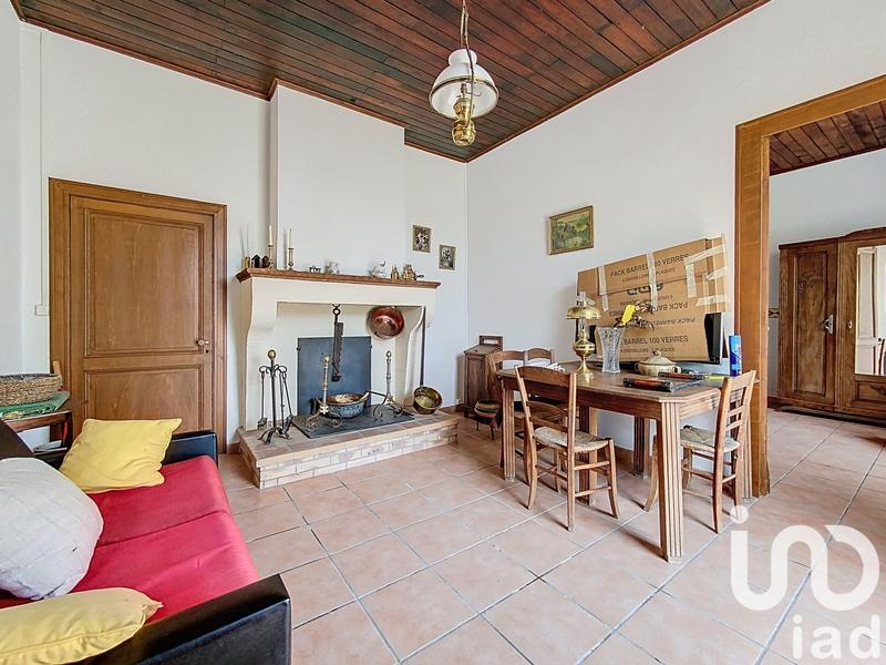 Maison - 267 m² - 9 pièces