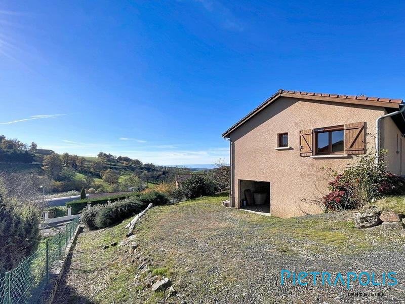 Villa - 93 m² - 4 pièces