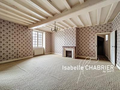 Maison - 212 m² - 7 pièces