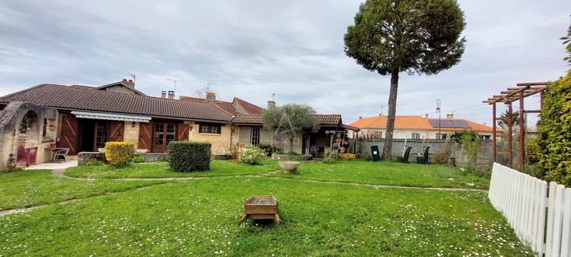 Maison - 255 m² - 7 pièces