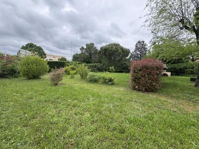 Terrain constructible - 550 m²