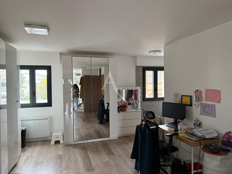 Maison - 169 m² - 5 pièces