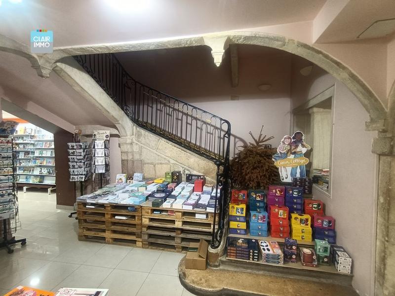 Fonds de commerce - Local commercial - 188 m²