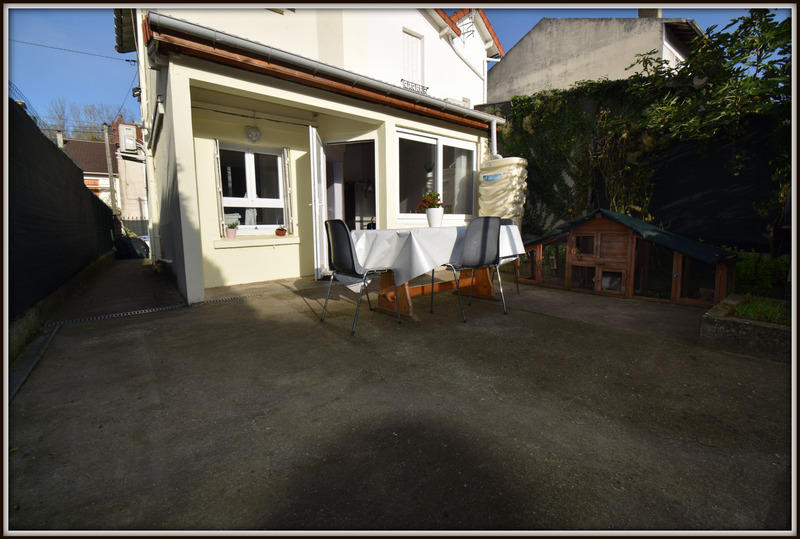 Maison - 85 m² - 4 pièces