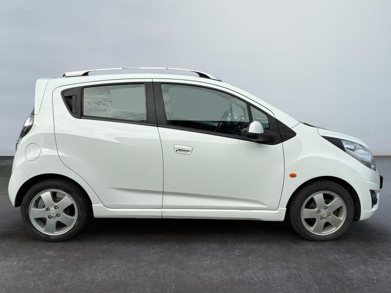 Chevrolet Spark 1.2 16v - 81 Lt