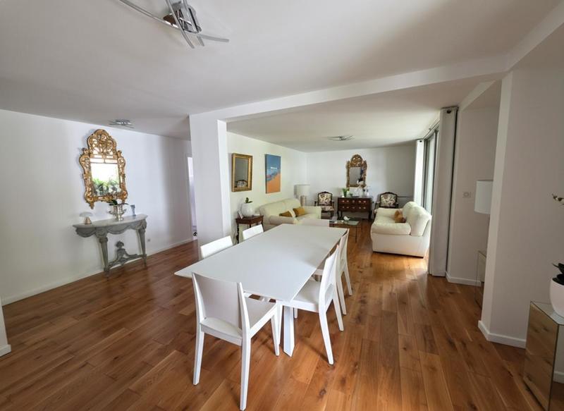 Appartement - 92 m² - 4 pièces