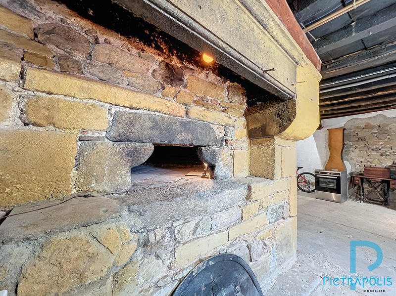 Maison ancienne - 120 m² - 4 pièces