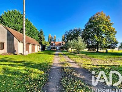 Maison - 186 m² - 7 pièces