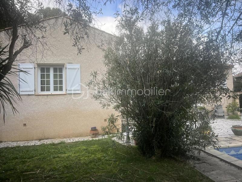 Maison traditionnelle - 136 m² - 6 pièces