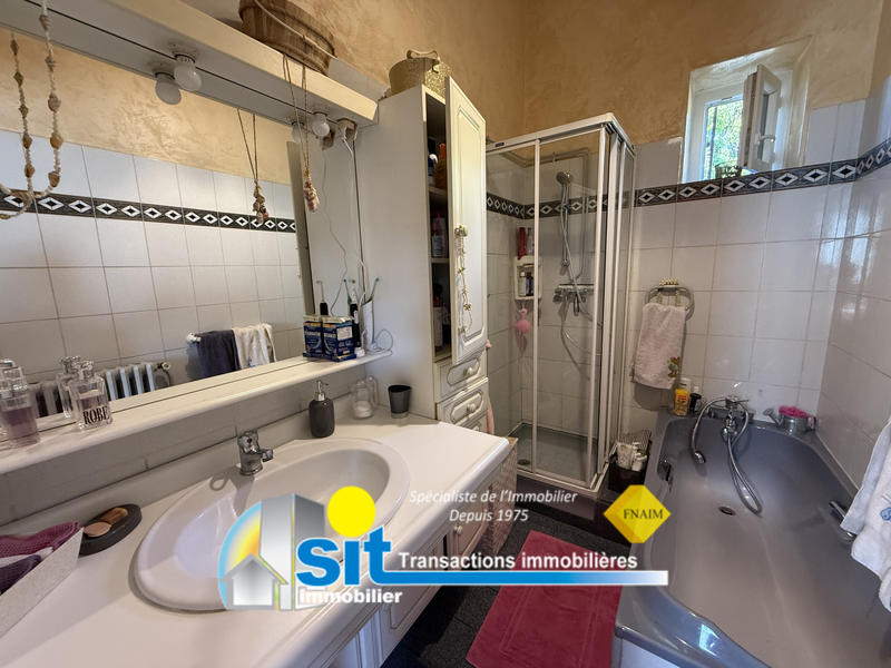 Maison - 198 m² - 7 pièces