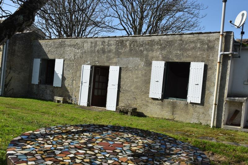 Propriété - 100 m² - 6 pièces